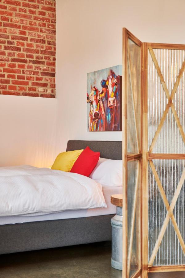Re~Barn - Modern Country Stay Essel Ngoại thất bức ảnh
