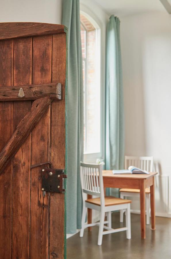 Re~Barn - Modern Country Stay Essel Ngoại thất bức ảnh