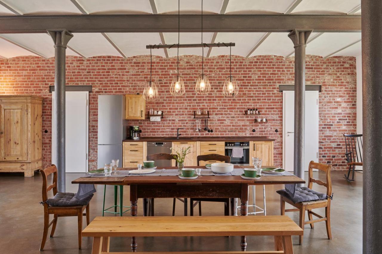 Re~Barn - Modern Country Stay Essel Ngoại thất bức ảnh